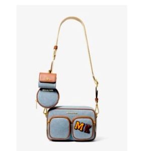 Michael Kors Crossbody w/ attached Change Purse / or EarPod Holder